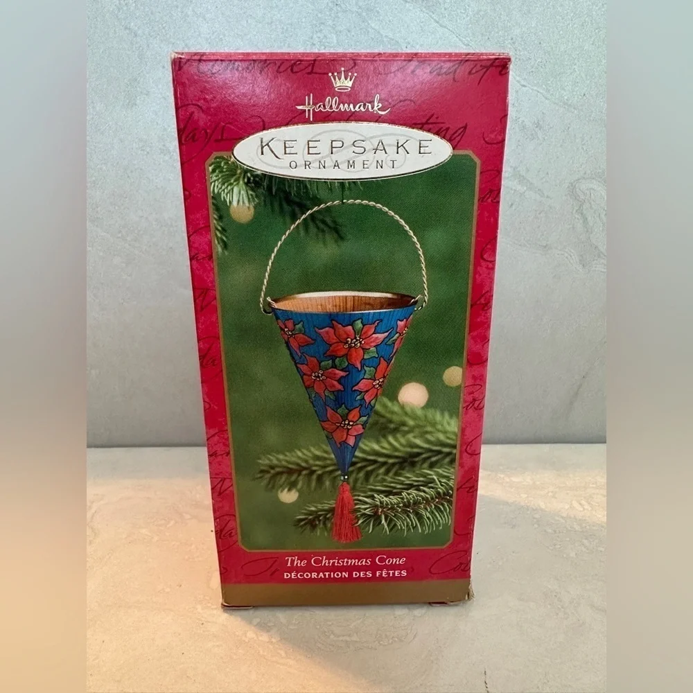 Hallmark Christmas Cone 2001 Keepsake Ornament Pressed Tin Poinsetta